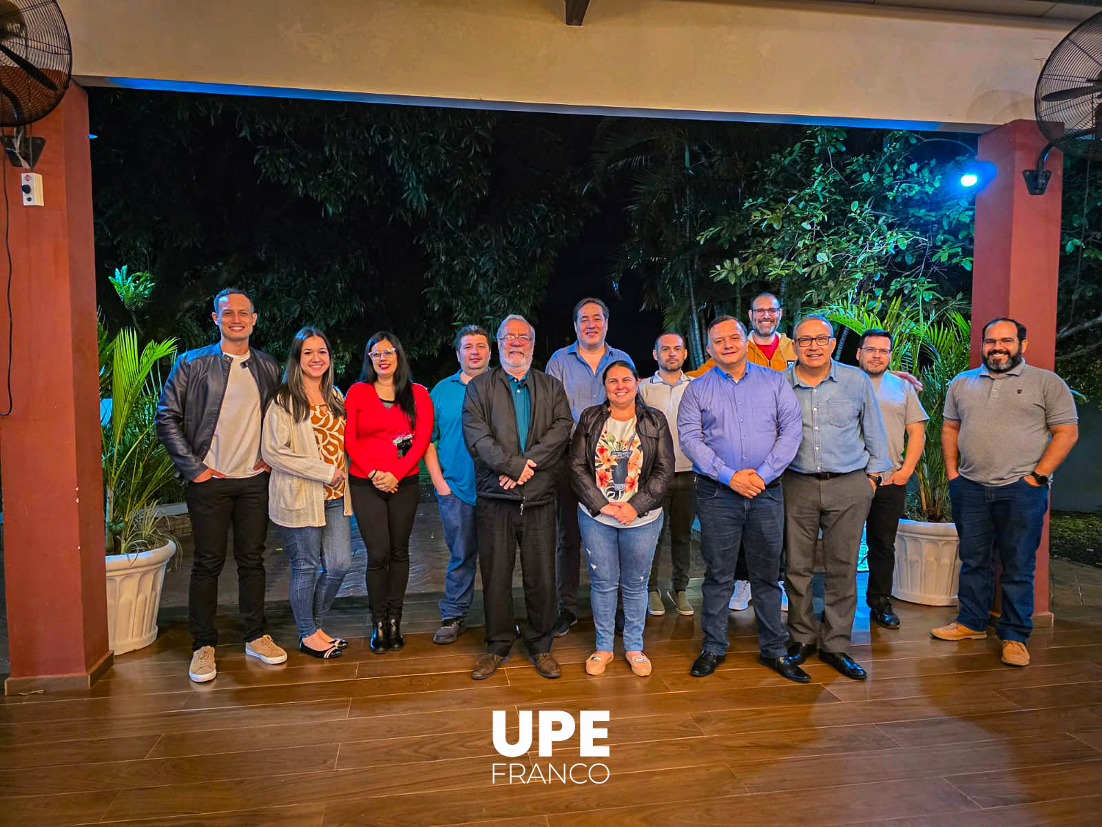 Cena de Confraternización: Despedida del año 2025 Facultad de Ciencias de la Informática